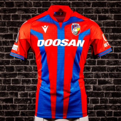 Hraný zápasový dres FC Viktoria Plzeň - sezóna 2023-2024 - Lukáš Kalvach - Conference league - přední strana