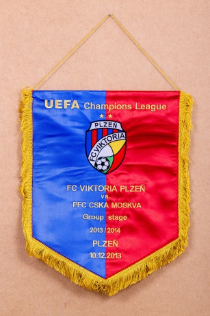 FC Viktoria Plzeň - kapitánská vlajka